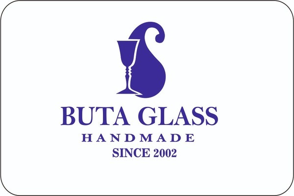 Buta Glass