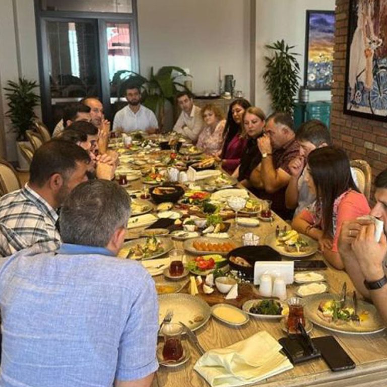 Hill Restoranına qonaq olduq – Networking Azerbaijan